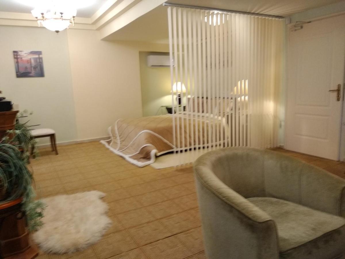 Wonderful Playroom Apartment Athen Exterior foto