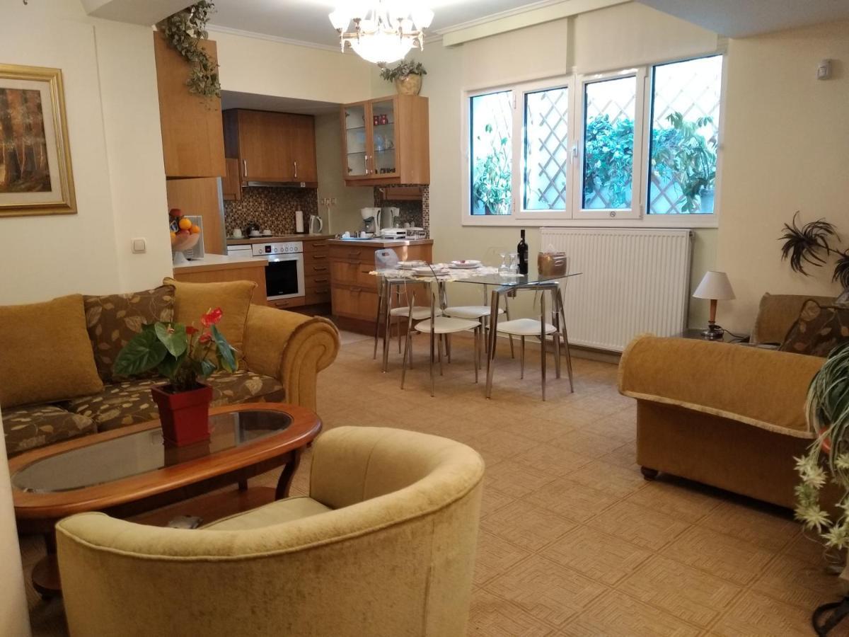 Wonderful Playroom Apartment Athen Exterior foto